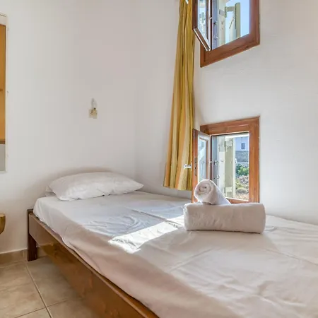 Ilios 2 Paros Νάουσα